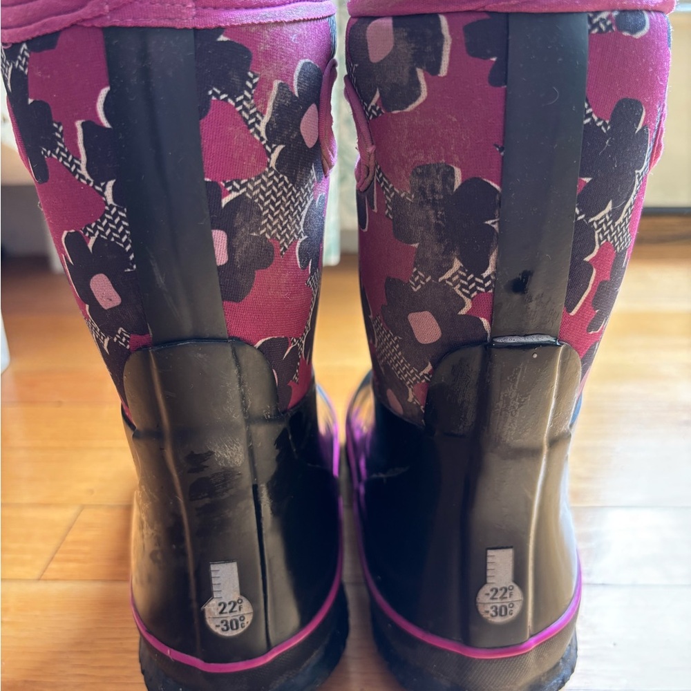 Bog Floral Pink and Black Rain Boots